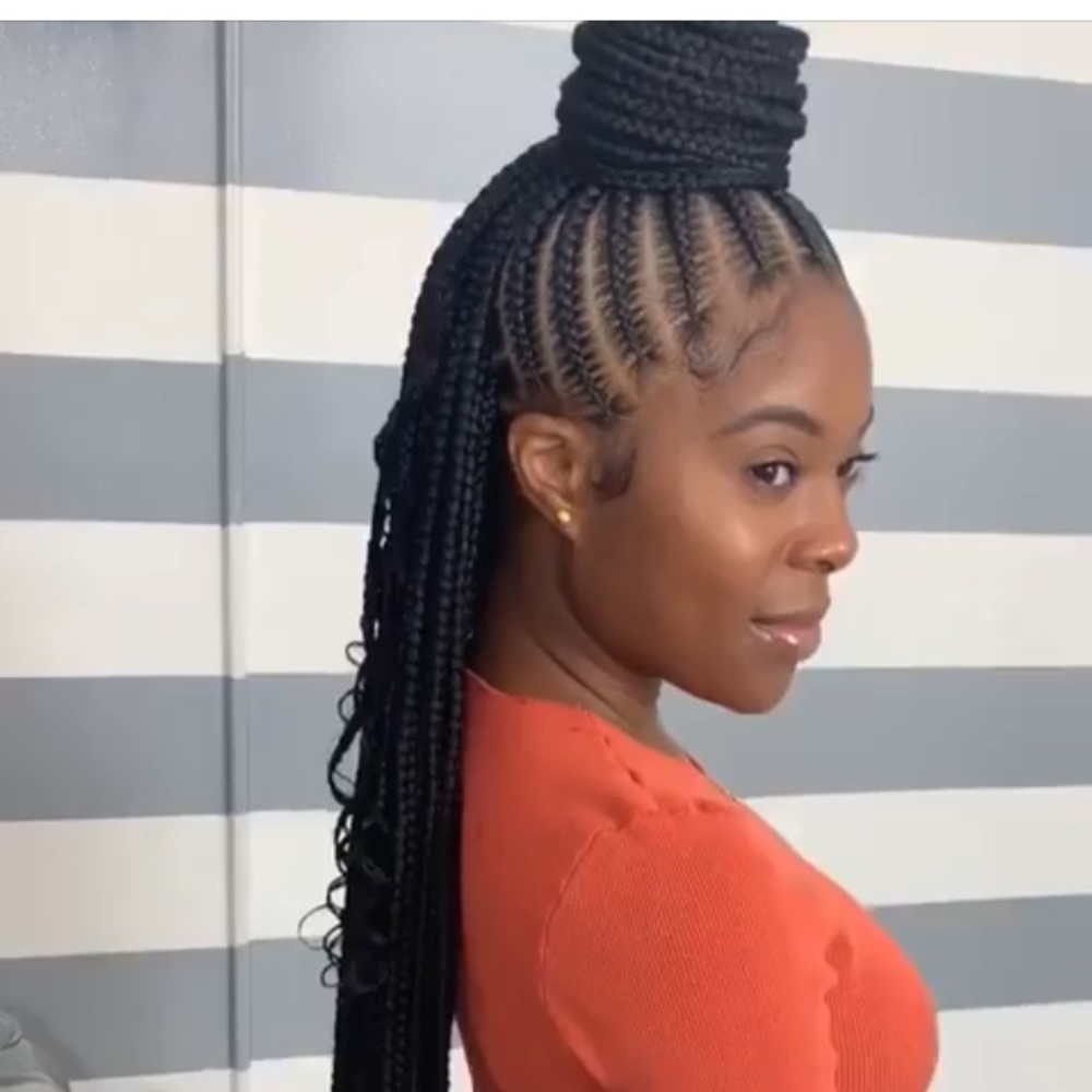 Meet your Posher, Shakia